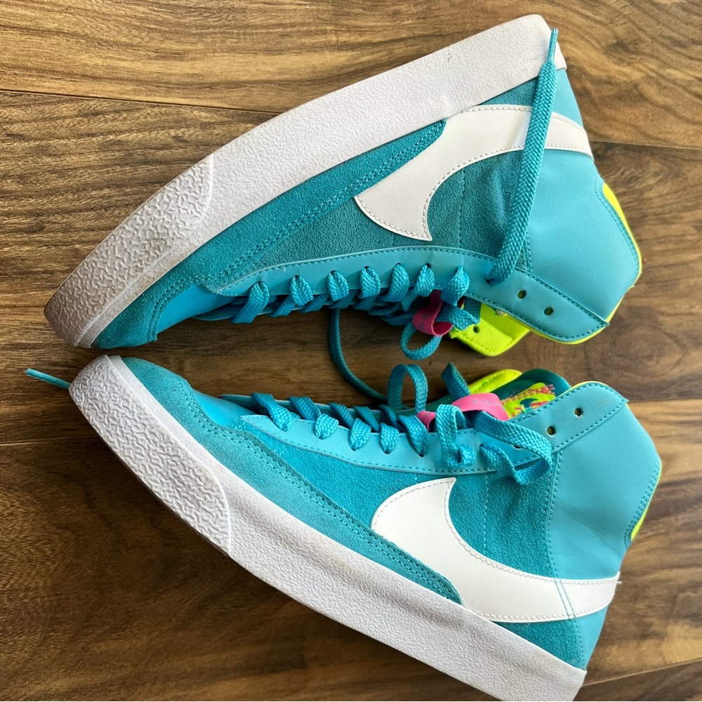 Nike blazers youth 7(big kid)